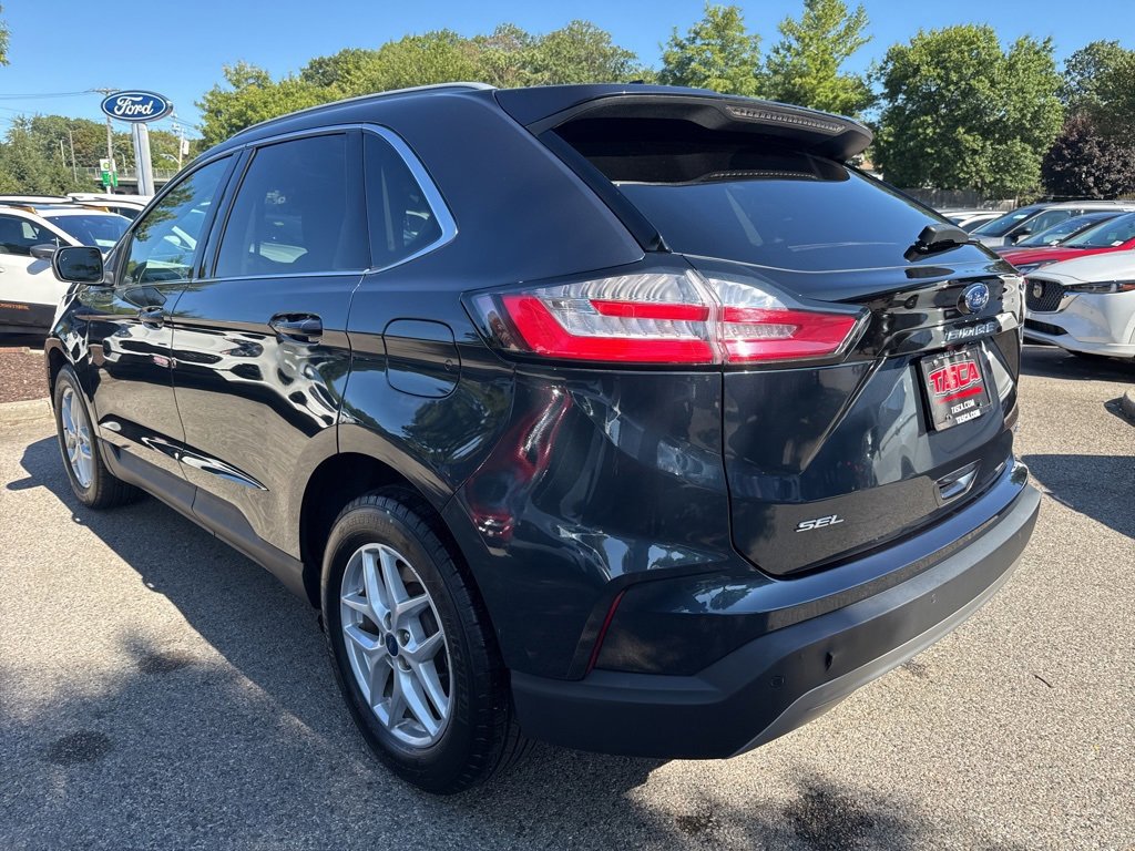 Certified 2022 Ford Edge SEL w/ Convenience Package image 3