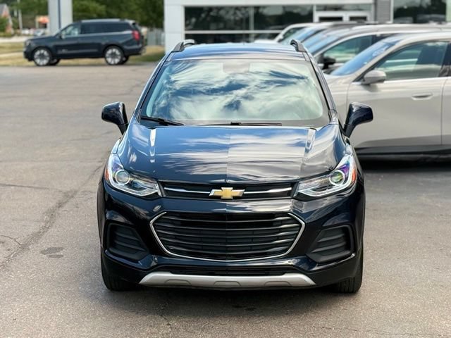 Used 2022 Chevrolet Trax LT AWD/4WD image 27