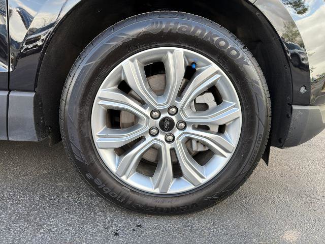 Certified 2024 Ford Edge Titanium w/ Cold Weather Package AWD/4WD image 6