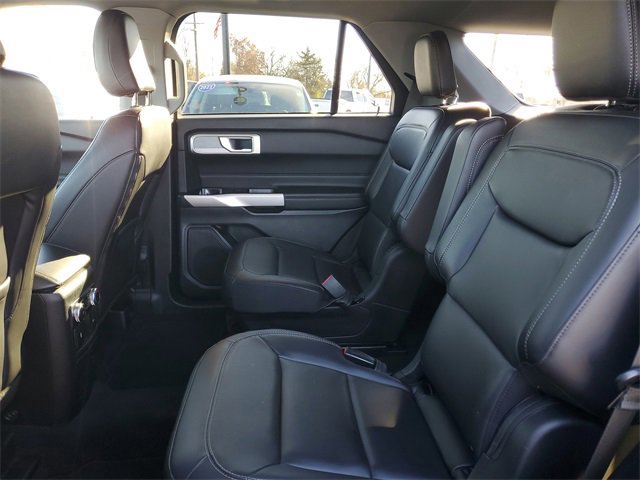 Certified 2023 Ford Explorer XLT w/ Equipment Group 202A image 27