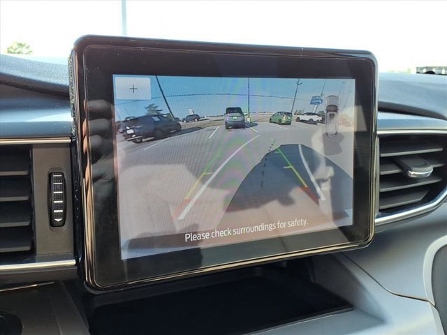 Certified 2022 Ford Explorer XLT w/ Equipment Group 202A image 8