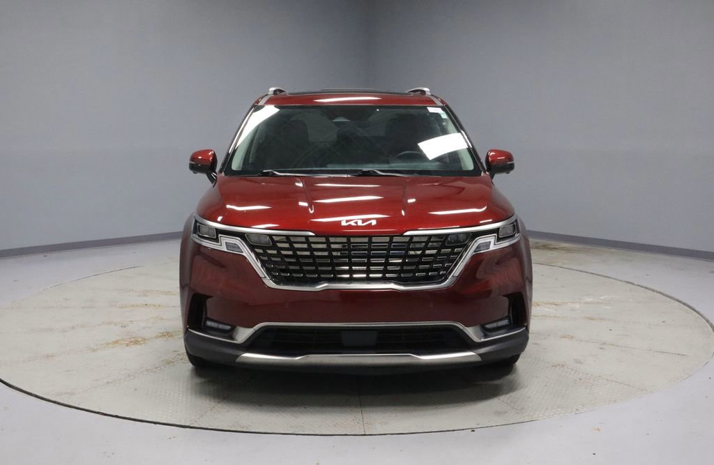 Used 2024 Kia Carnival SX Prestige image 8