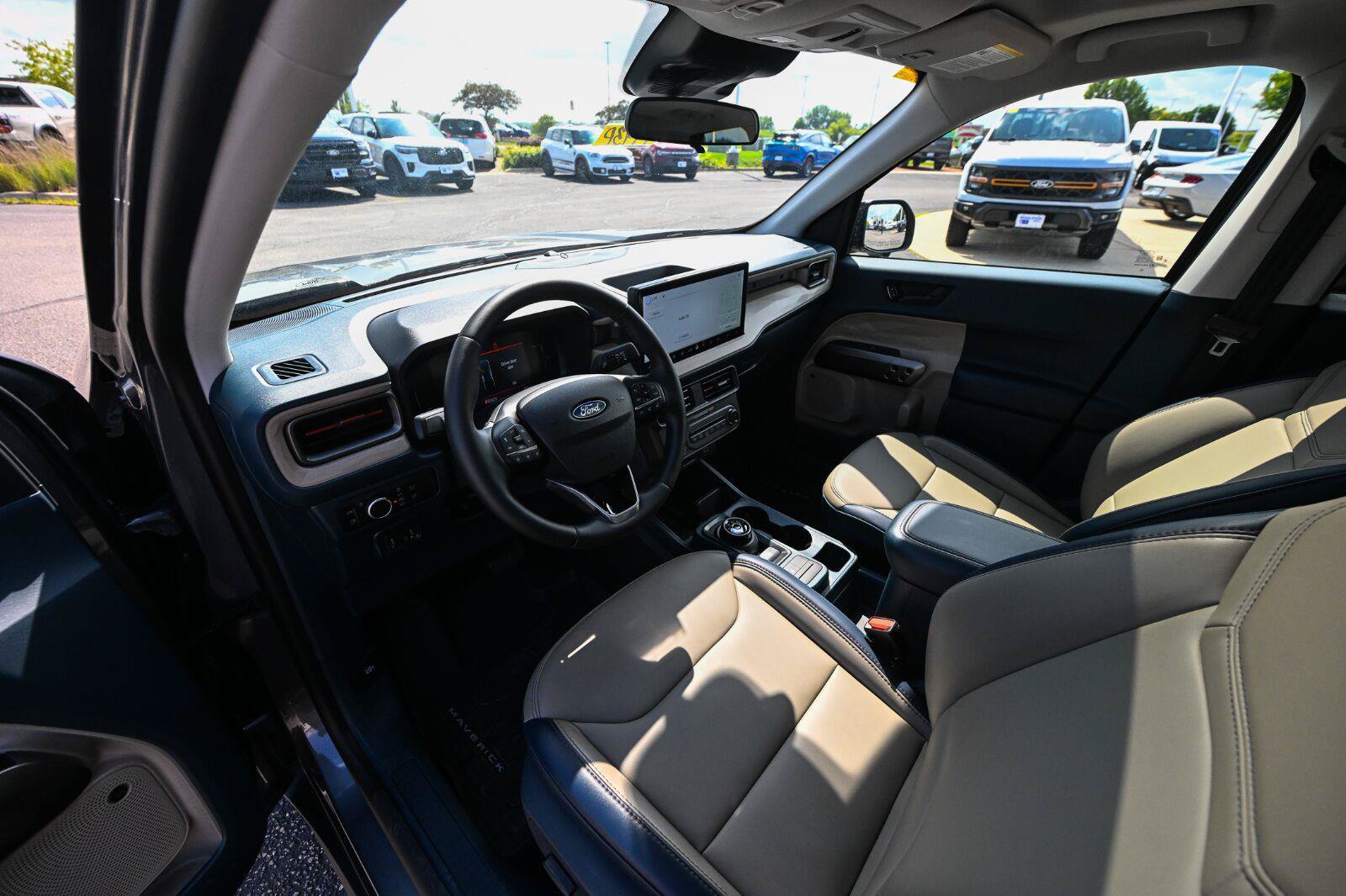 Certified 2026 Ford Maverick Lariat w/ 4K Tow Package AWD/4WD image 18