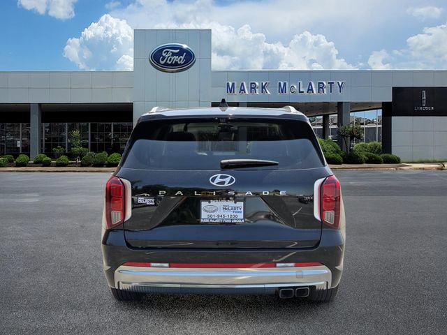 Used 2023 Hyundai Palisade Calligraphy FWD image 4