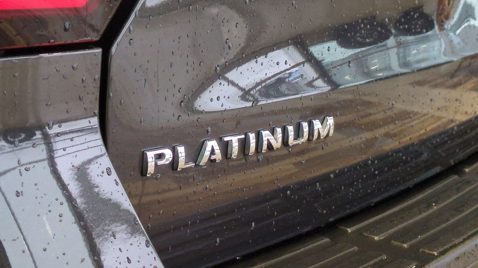 Certified 2023 Ford Expedition Platinum image 13