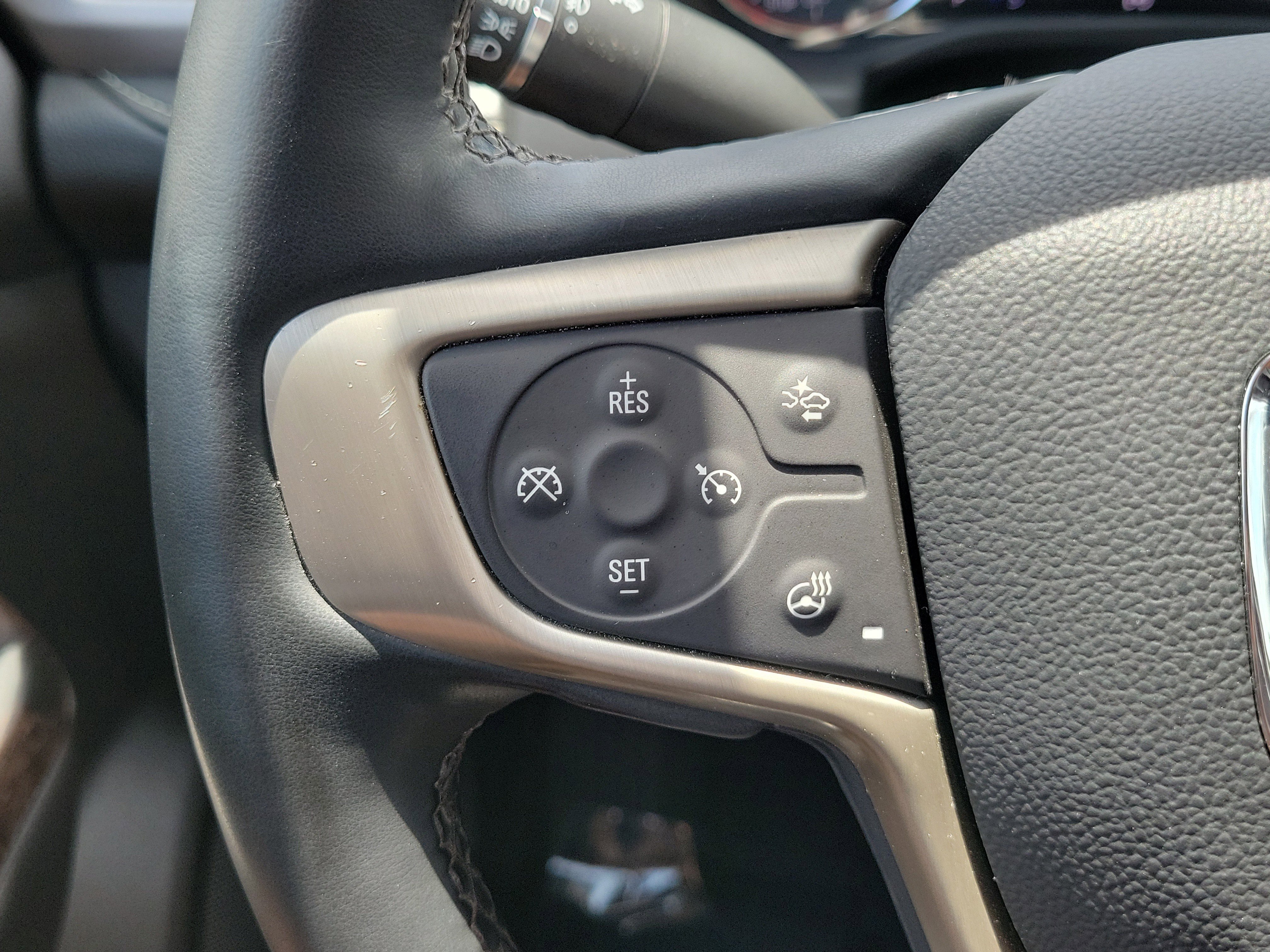 Used 2023 GMC Acadia Denali AWD/4WD image 26