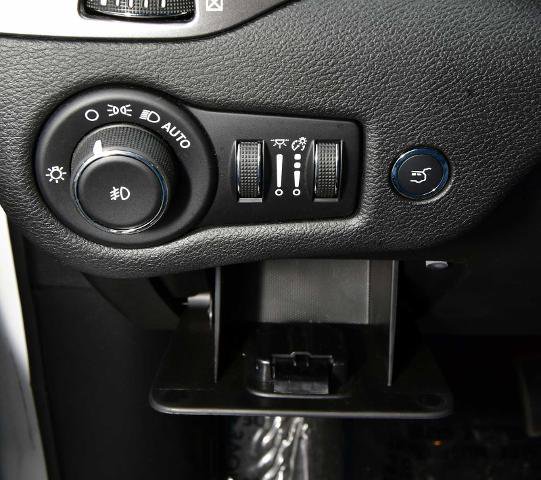 Used 2019 Jeep Cherokee Limited image 17