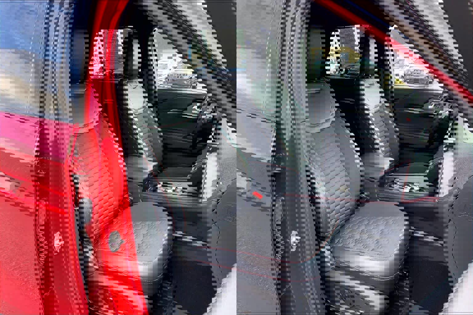 Certified 2025 Ford Explorer ST-Line w/ Premium Package image 10