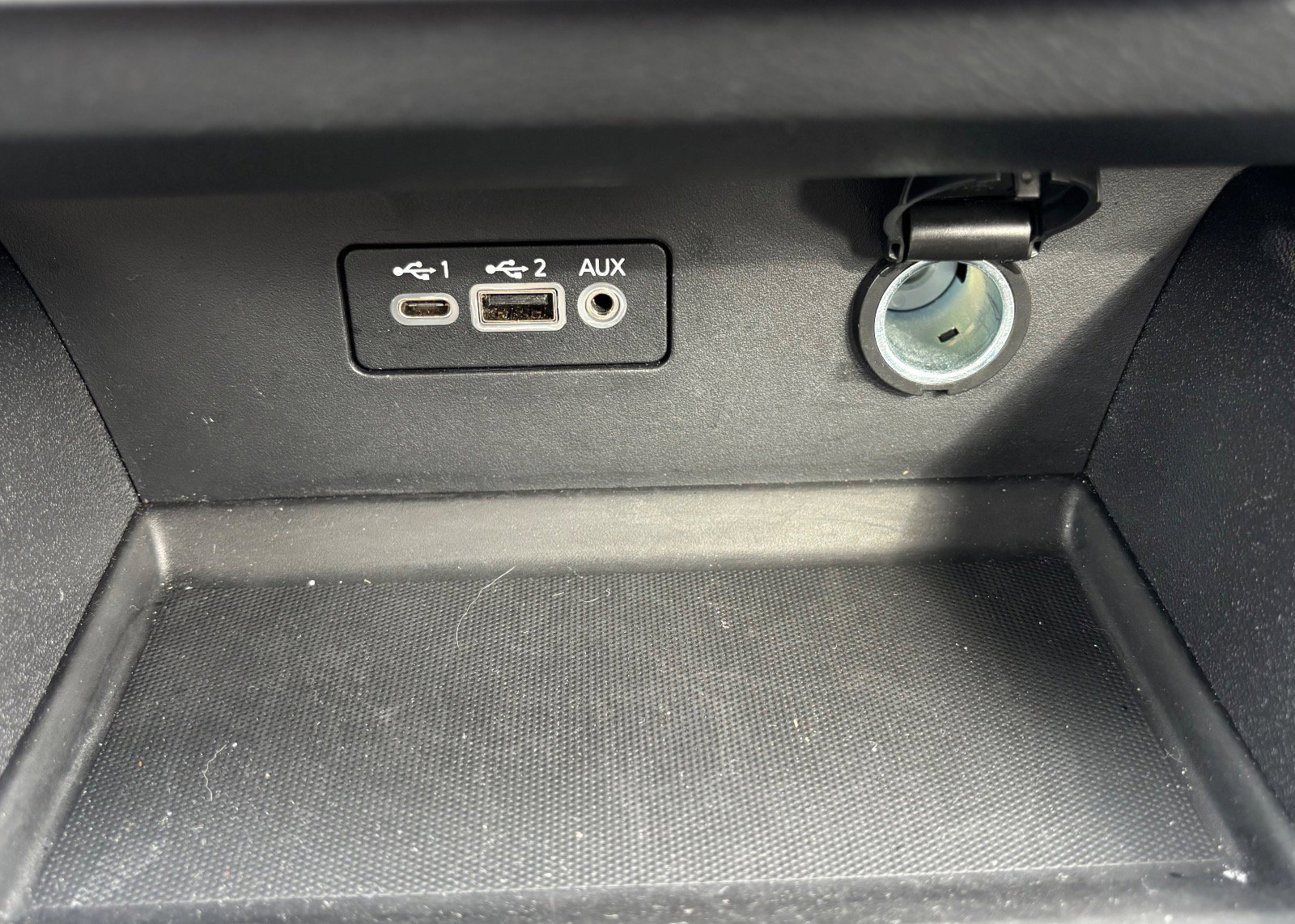 Used 2025 Nissan Altima 2.5 SV image 45