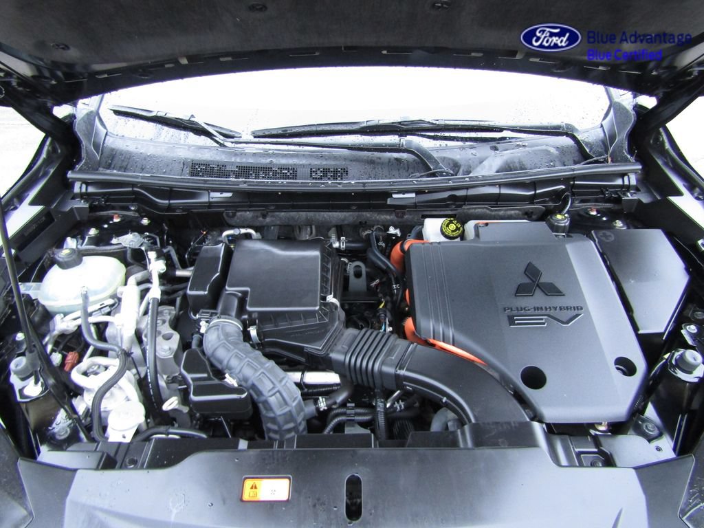 Used 2024 Mitsubishi Outlander SEL AWD/4WD image 43
