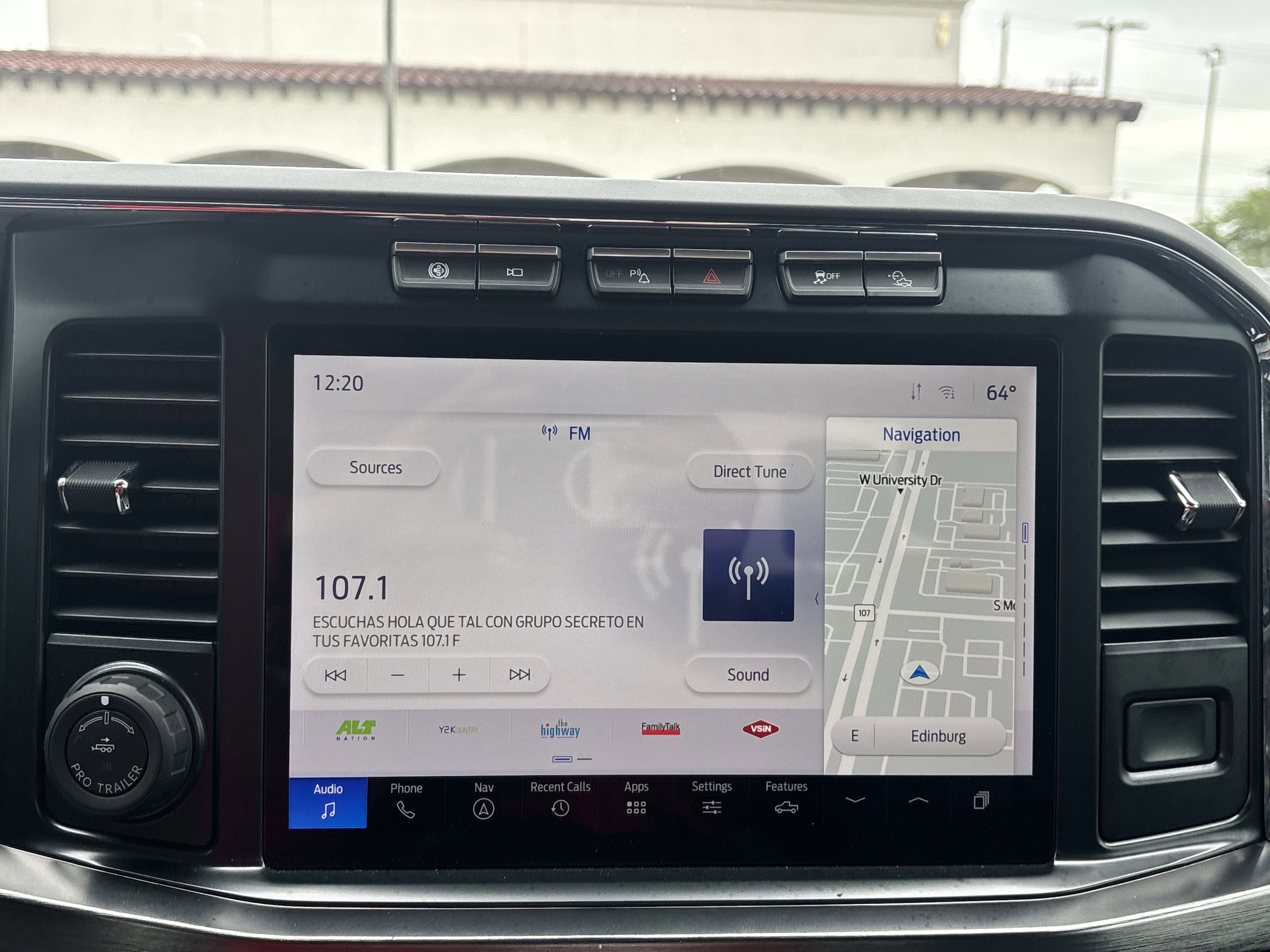 Certified 2024 Ford F250 Lariat w/ Lariat Ultimate Package AWD/4WD image 34