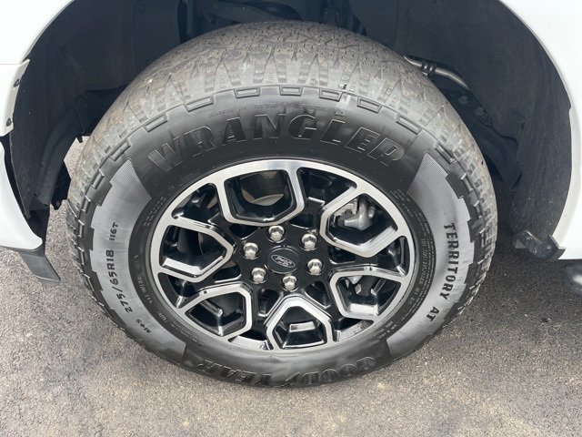 Certified 2022 Ford F150 XLT w/ Equipment Group 302A High image 11