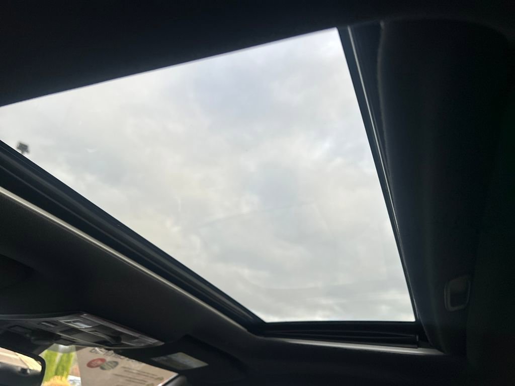 Used 2022 Toyota Tacoma TRD Off-Road image 30