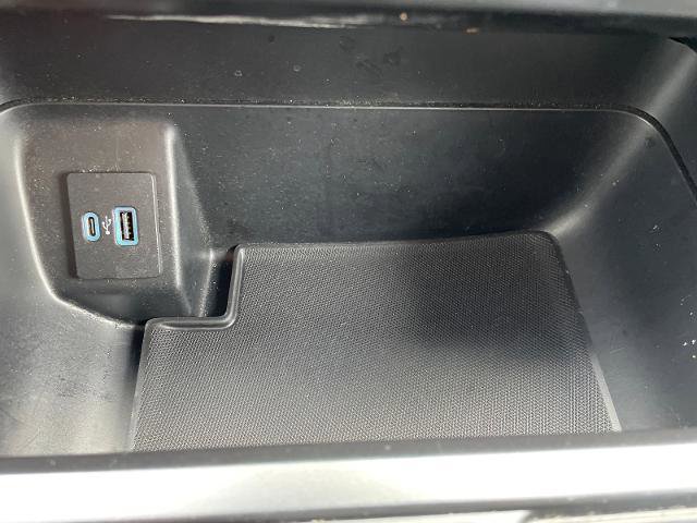 Certified 2022 Ford F150 XLT w/ Equipment Group 302A High image 35