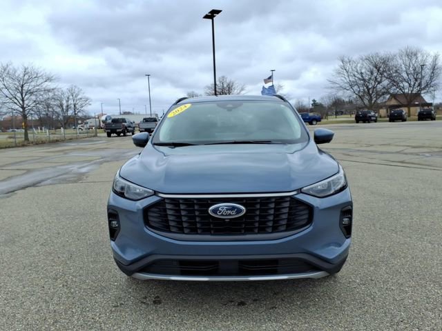 Certified 2024 Ford Escape Platinum AWD/4WD image 6