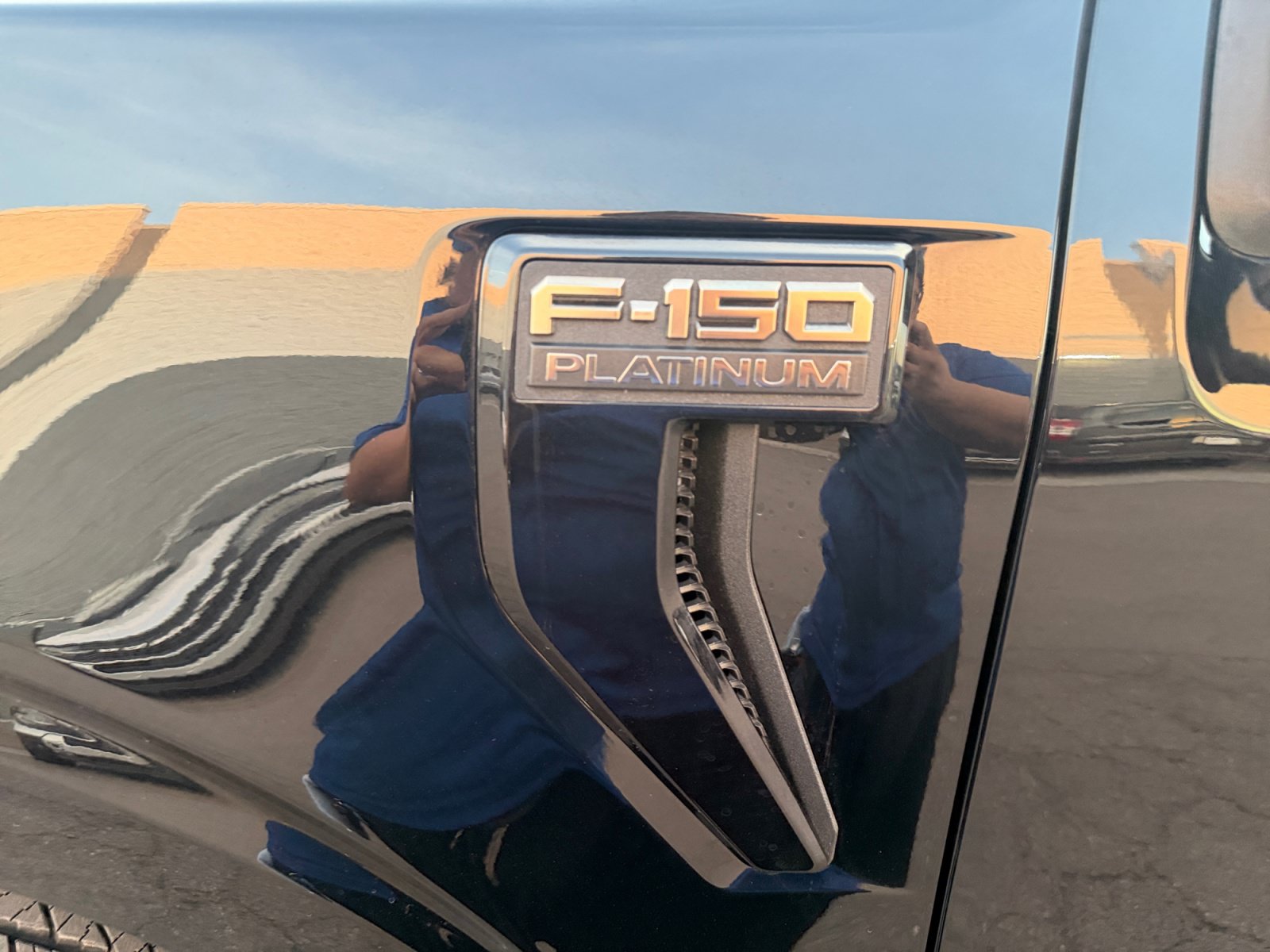 Certified 2025 Ford F150 Platinum AWD/4WD image 12