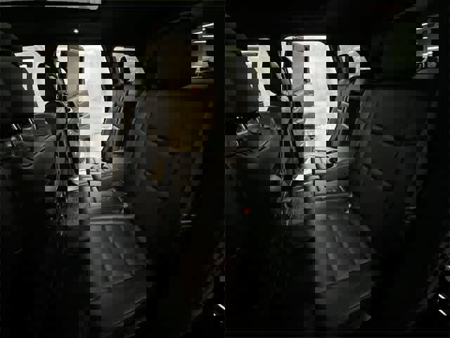 Used 2021 Jeep Grand Cherokee High Altitude image 24