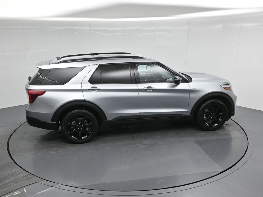 Certified 2023 Ford Explorer ST-Line w/ Class IV Trailer Tow Package image 10