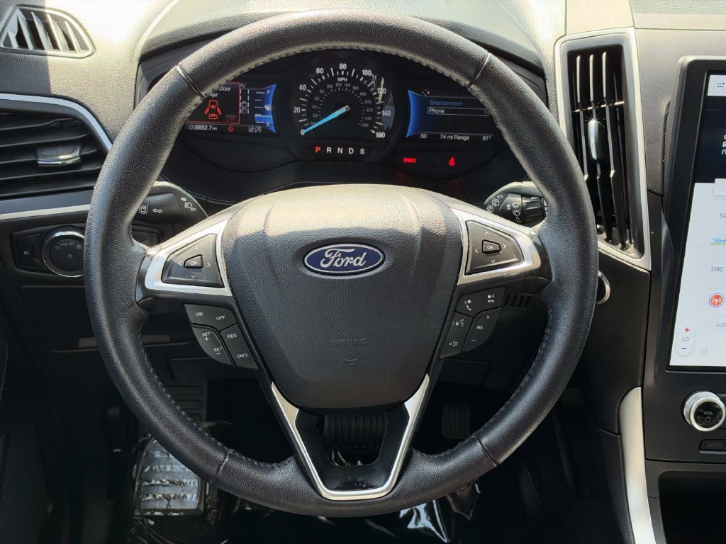 Certified 2024 Ford Edge SEL w/ Convenience Package AWD/4WD image 12