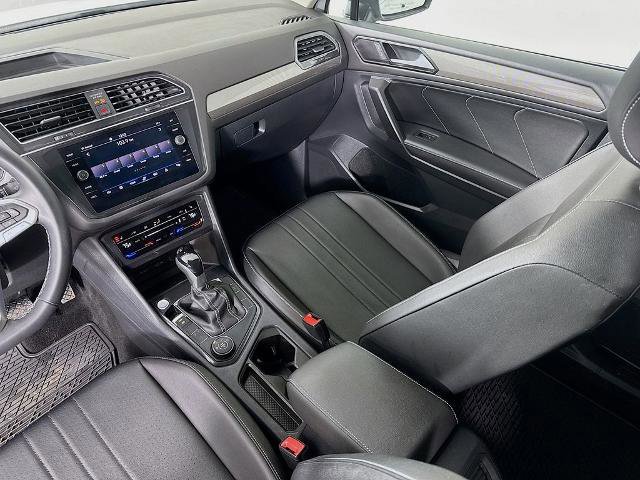 Used 2022 Volkswagen Tiguan SE image 25