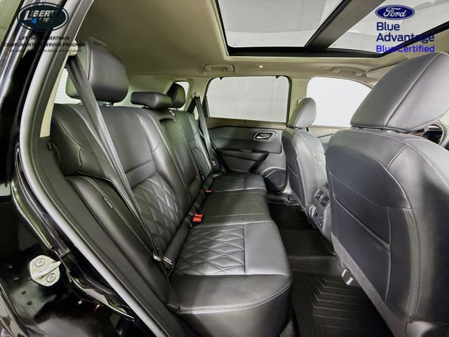 Used 2023 Nissan Rogue Platinum w/ Platinum Premium Package image 30