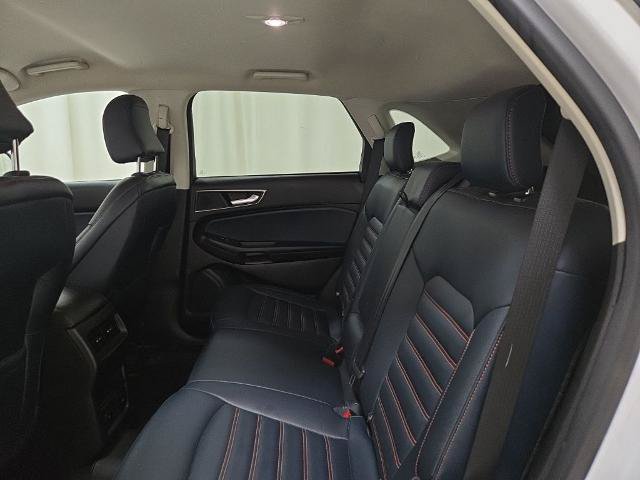 Certified 2024 Ford Edge SEL w/ Sport Appearance Package AWD/4WD image 15