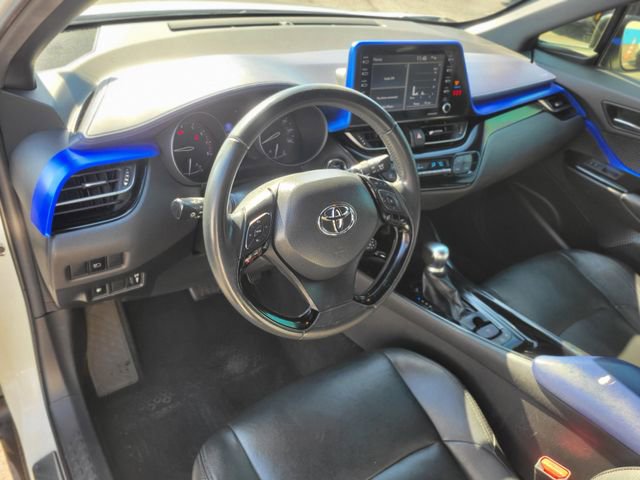 Used 2020 Toyota C-HR XLE image 17