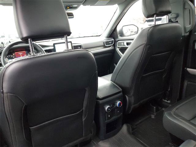 Certified 2021 Ford Explorer XLT w/ Equipment Group 202A image 27