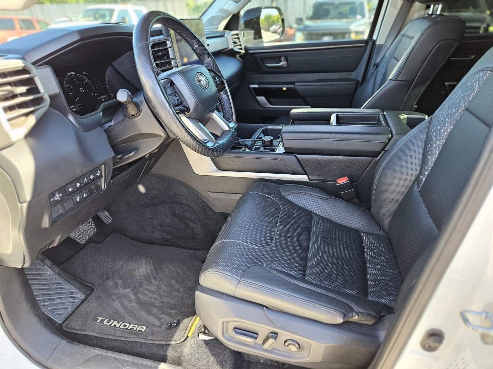 Used 2024 Toyota Tundra Limited image 20