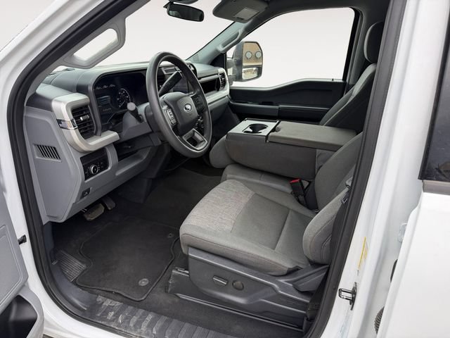Certified 2025 Ford F250 XLT AWD/4WD image 9