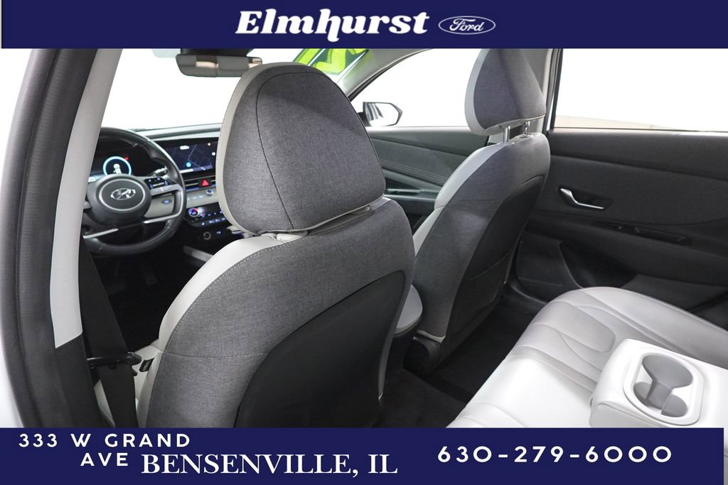 Used 2021 Hyundai Elantra Limited image 25