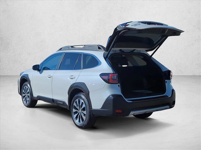 Used 2025 Subaru Outback Limited image 6