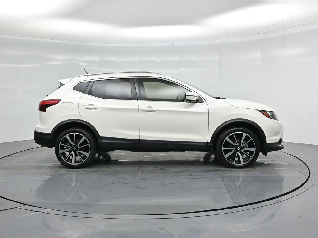 Used 2019 Nissan Rogue Sport SL w/ Premium Package image 8