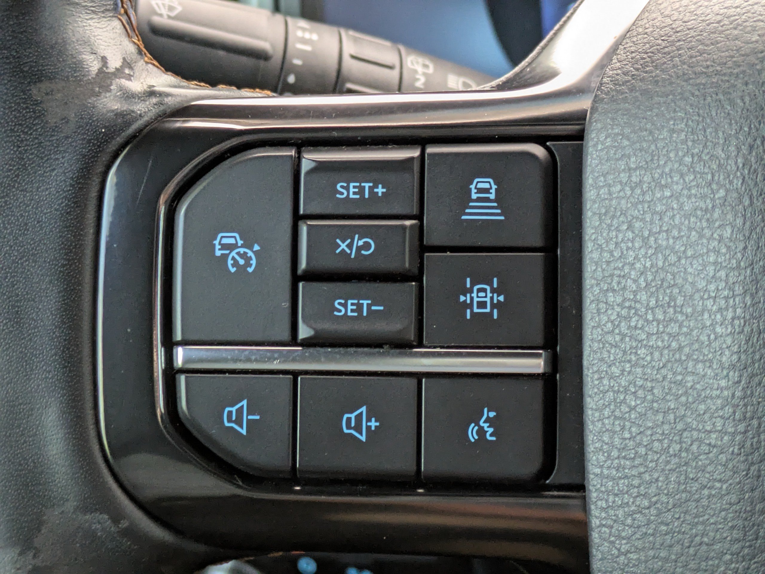Certified 2022 Ford Expedition Platinum RWD image 30