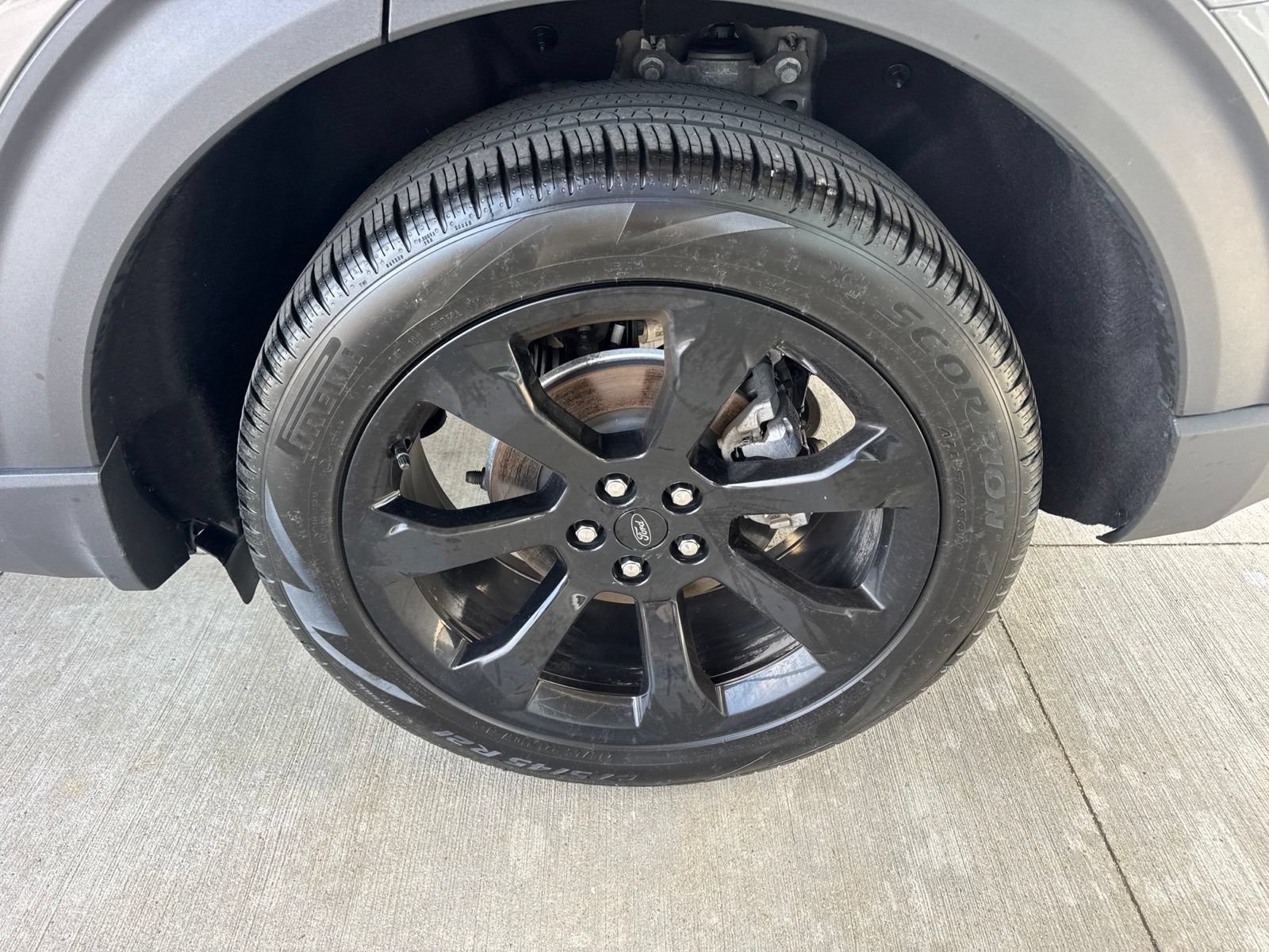Certified 2024 Ford Explorer ST-Line w/ Class IV Trailer Tow Package AWD/4WD image 18