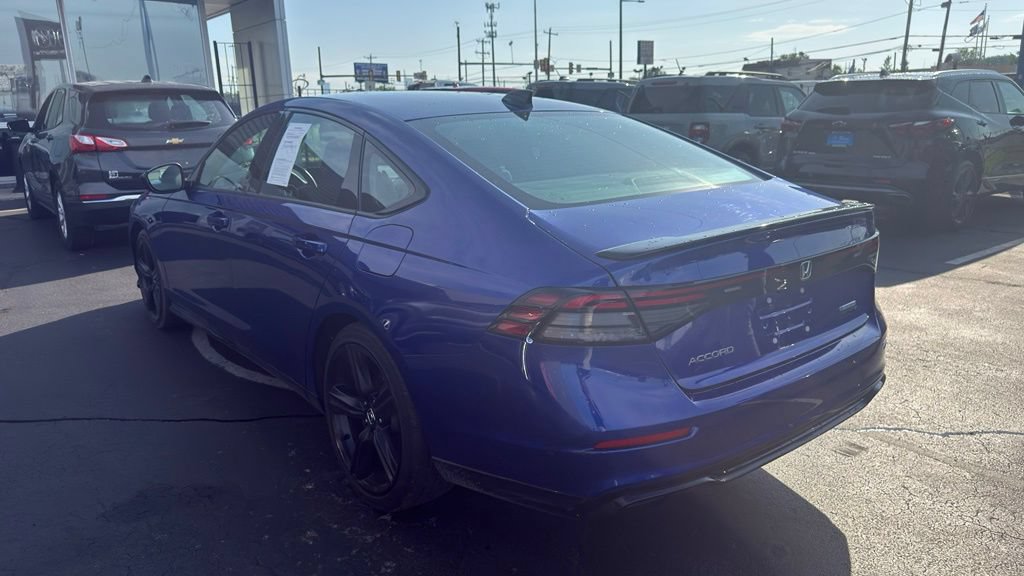 Used 2023 Honda Accord Sport image 6