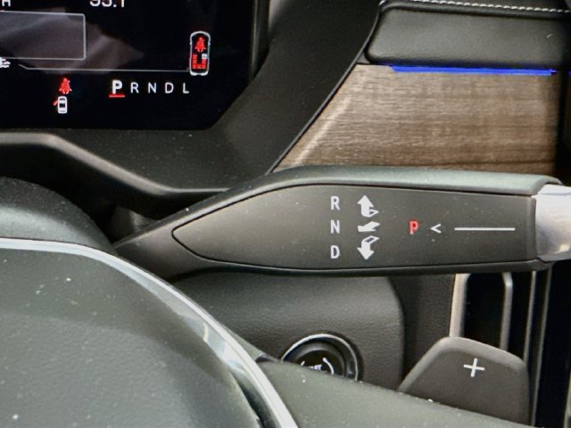 Used 2026 GMC Acadia Denali Ultimate FWD image 17