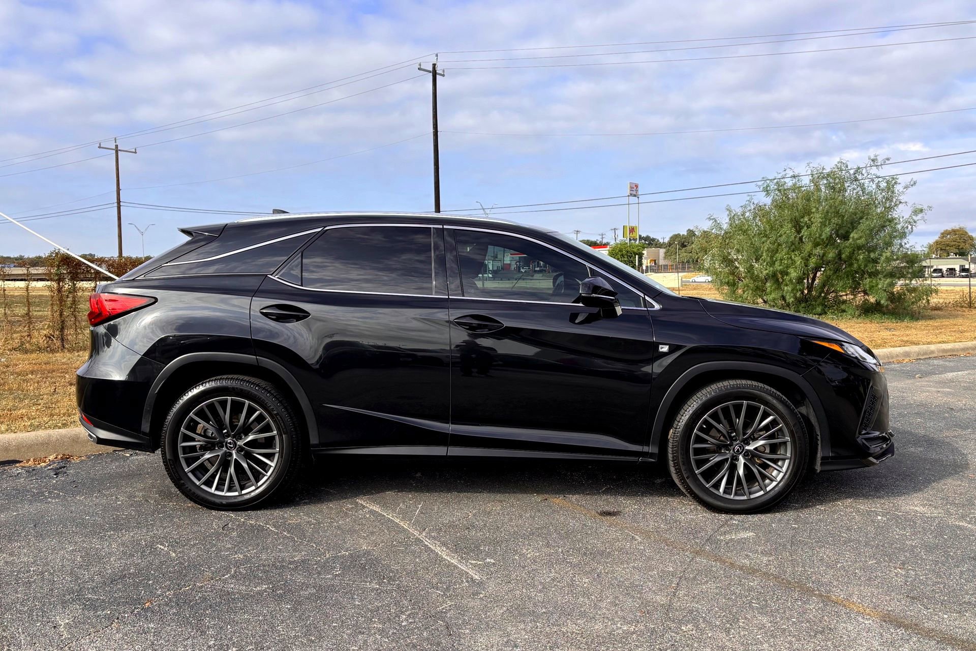 Used 2022 Lexus RX 350 F Sport image 2