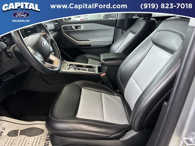 Certified 2023 Ford Explorer XLT w/ Equipment Group 202A RWD image 19