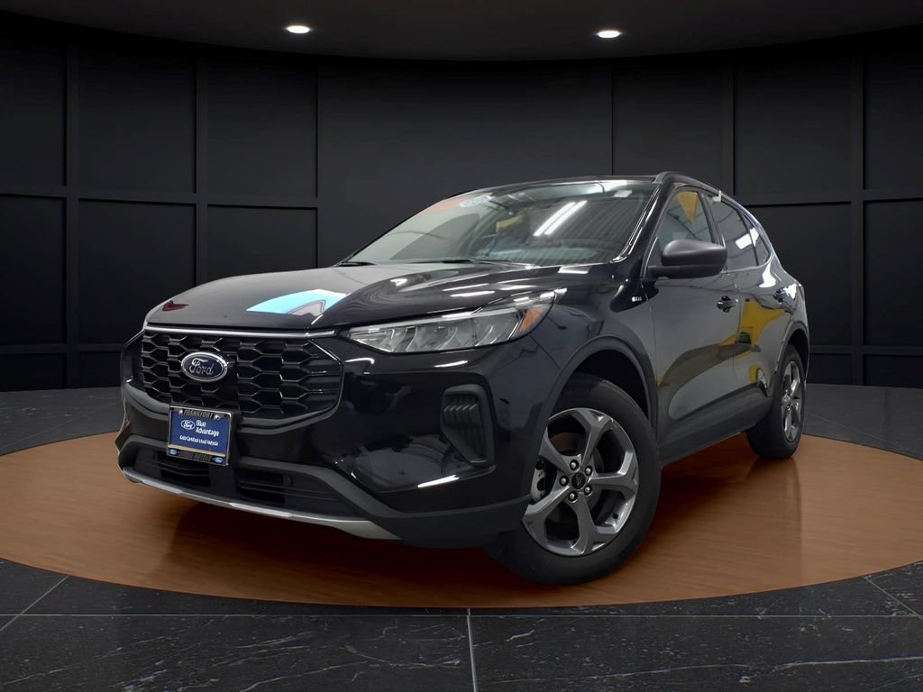 Certified 2026 Ford Escape ST-Line AWD/4WD image 1