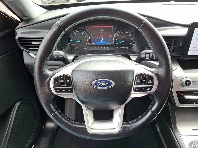 Certified 2022 Ford Explorer XLT w/ Class IV Trailer Tow Package image 21