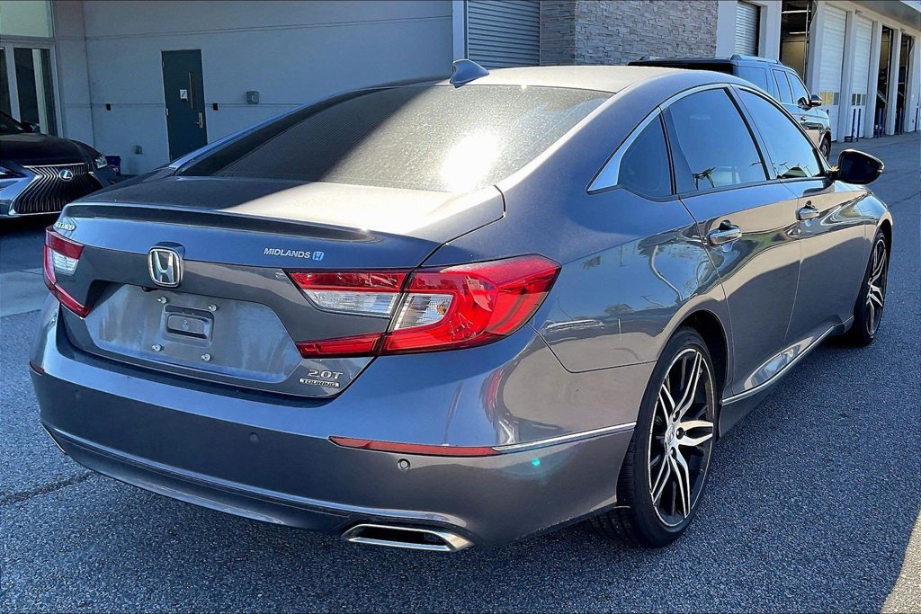 Used 2021 Honda Accord Touring image 6