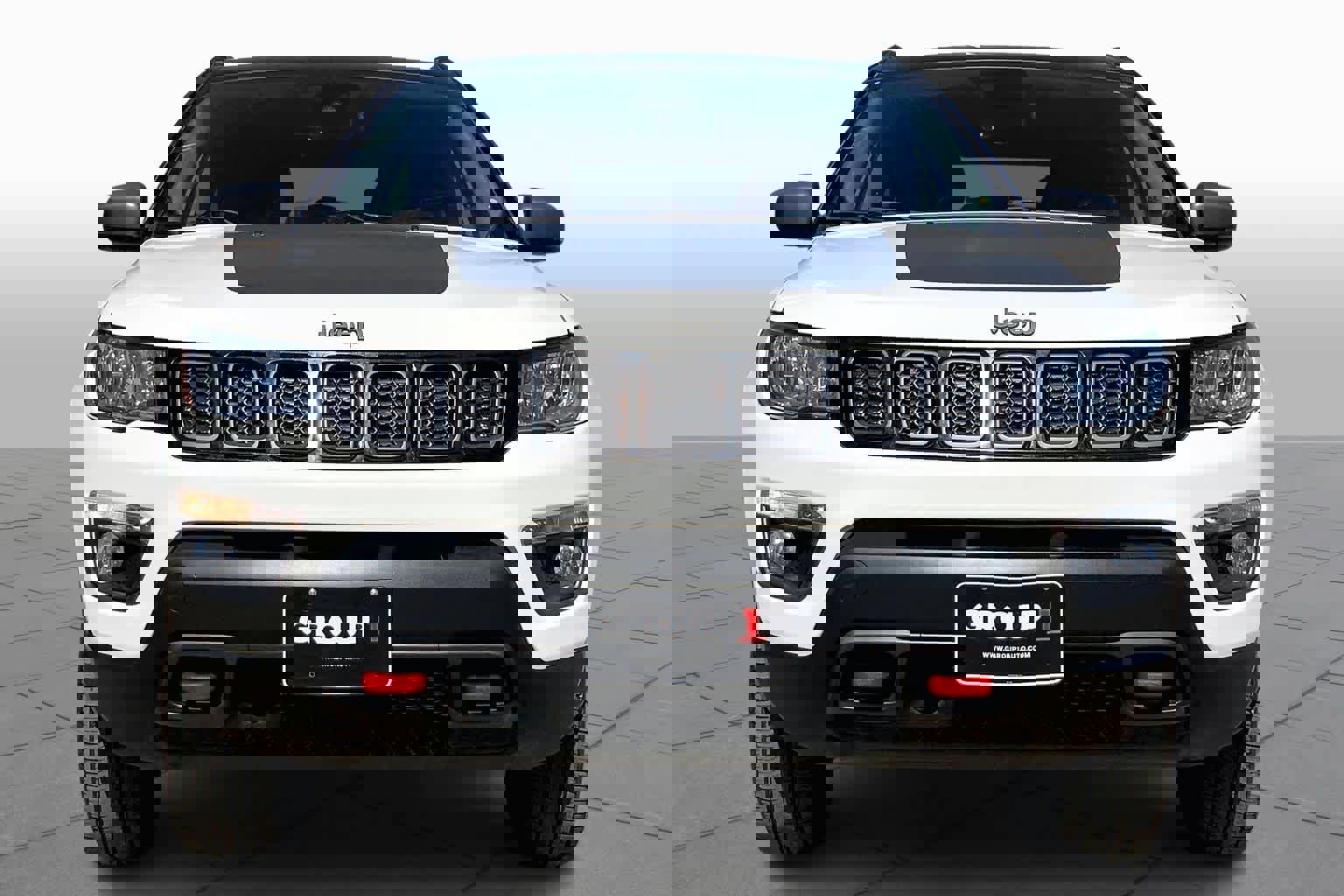 Used 2021 Jeep Compass Trailhawk image 4