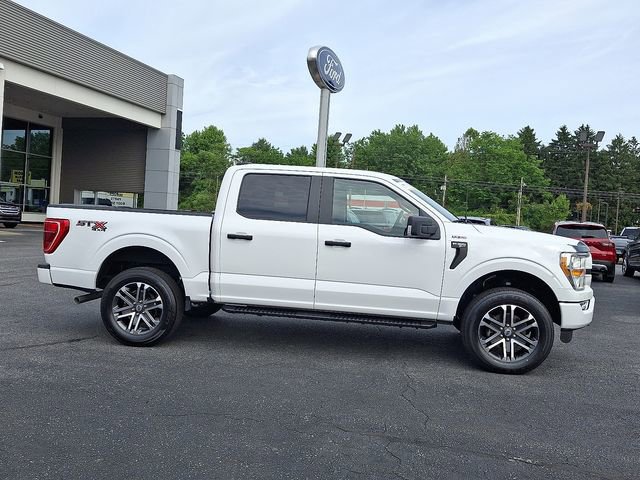 Certified 2022 Ford F150 XL w/ STX Appearance Package AWD/4WD image 7