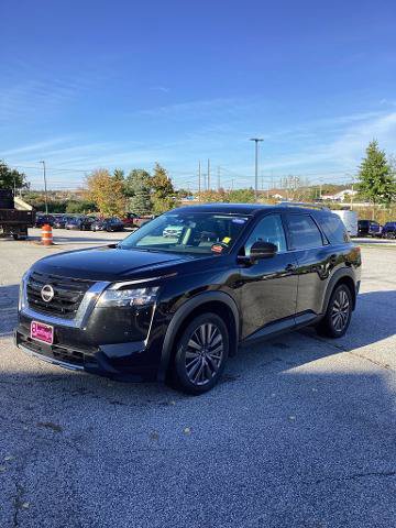 Used 2023 Nissan Pathfinder SL w/ SL Premium Package AWD/4WD image 1