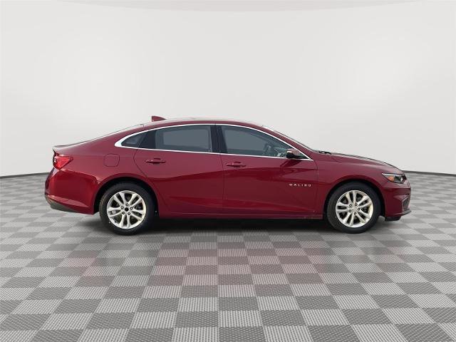 Used 2018 Chevrolet Malibu LT w/ Leather Package image 6