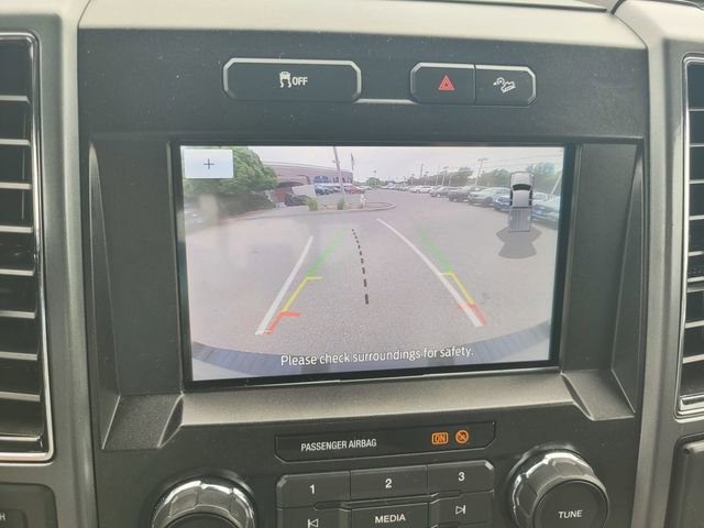 Certified 2021 Ford F250 XLT w/ XLT Premium Package AWD/4WD image 20