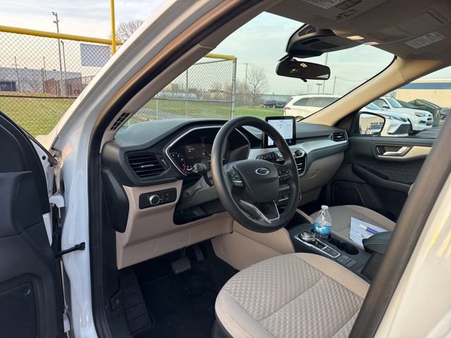 Certified 2020 Ford Escape SE image 7