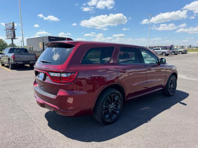 Used 2022 Dodge Durango GT w/ Blacktop Package AWD/4WD image 5