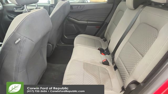 Certified 2022 Ford Escape SE FWD image 23